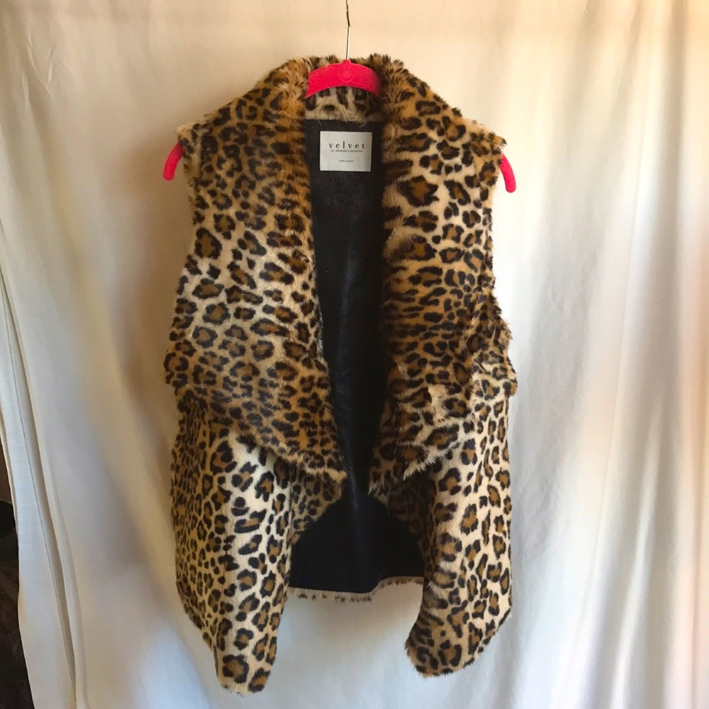 Leopard Faux Fur Vest by Velvet (BUY 3 GET 1 FREE!)*